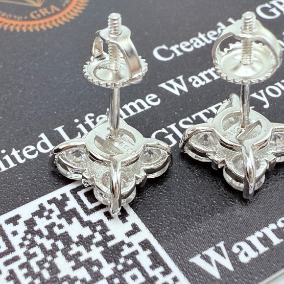 1.6ct Moissanite Cross Over Stud Earrings . Platinum plated . - Picture 5 of 7